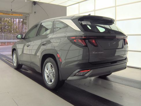Used 2026 Hyundai Tucson SE image 8