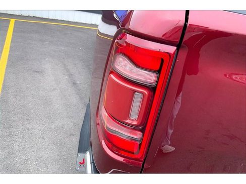 Used 2023 RAM 1500 Laramie AWD/4WD image 29