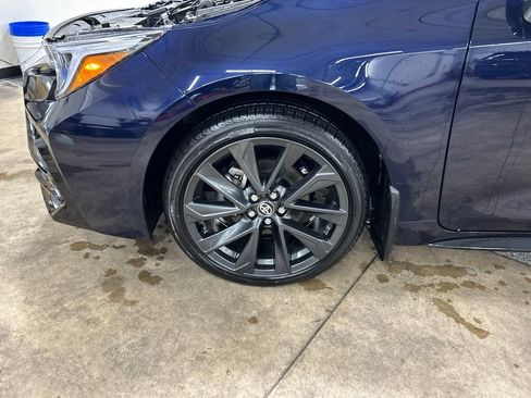 Used 2025 Toyota Corolla SE w/ SE Premium Package FWD image 28