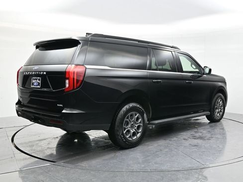 Certified 2025 Ford Expedition Max Active image 5