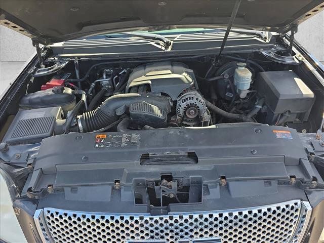 Used 2012 GMC Yukon XL Denali AWD/4WD image 30