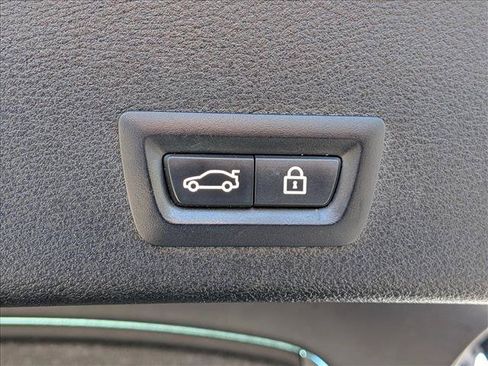 Used 2018 BMW X4 xDrive28i AWD/4WD image 7