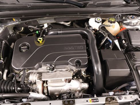 Used 2024 Chevrolet Malibu LT FWD image 20