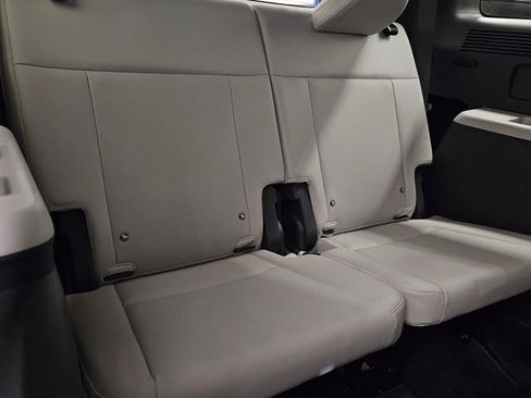 Used 2025 Hyundai Santa Fe SEL w/ Tow & Go Package image 16