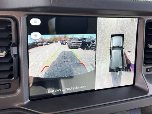 New 2025 Ford Bronco Badlands image 19