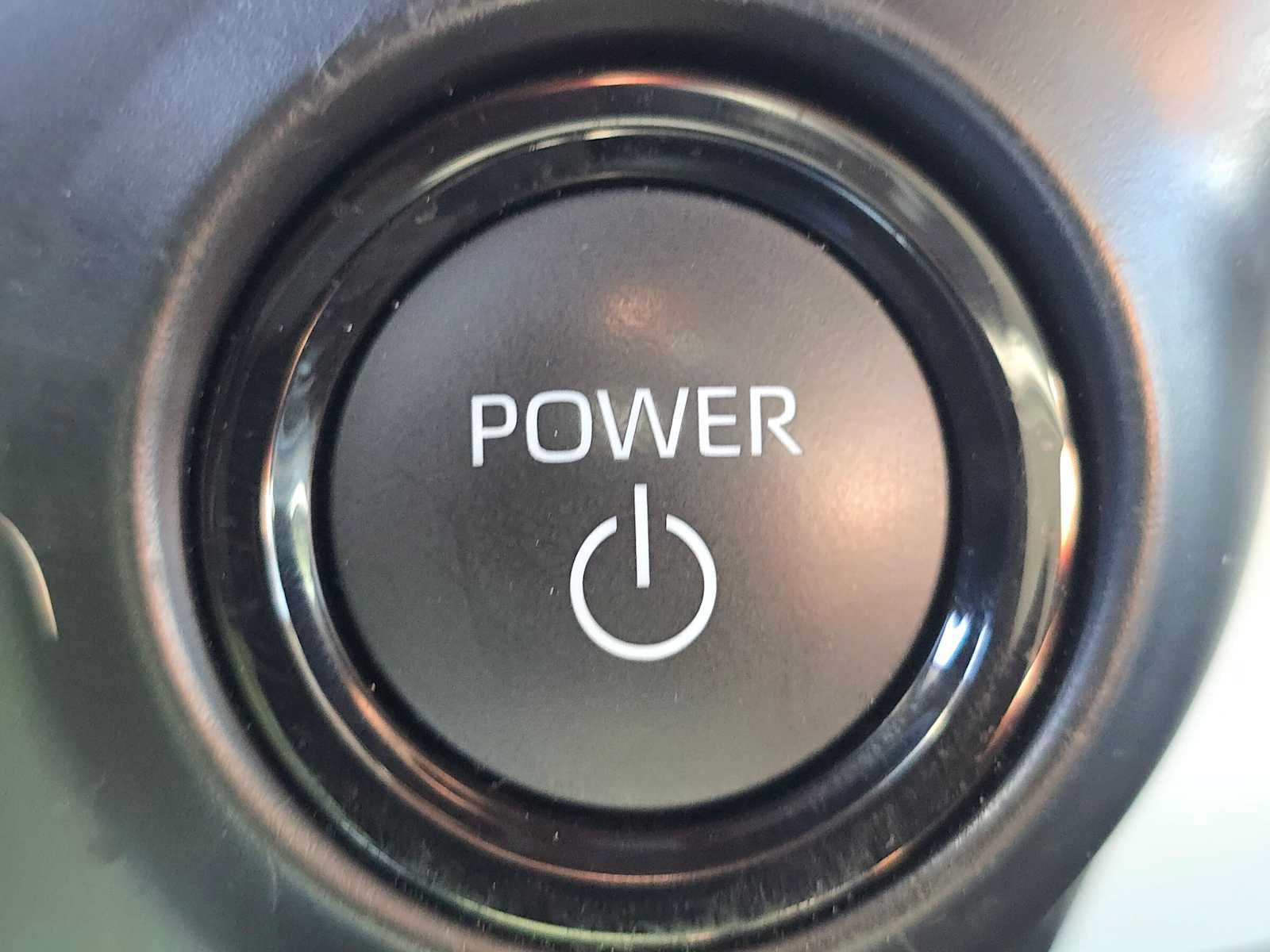 Certified 2026 Toyota Sienna XLE FWD image 34