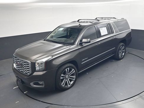 Used 2019 GMC Yukon XL Denali w/ Denali Ultimate Package RWD image 33