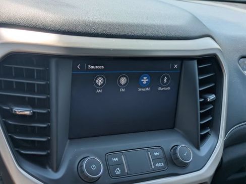 Certified 2022 GMC Acadia Denali w/ Denali Ultimate Package AWD/4WD image 23