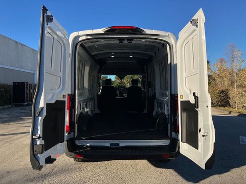 New 2026 Ford Transit 250 148 Medium Roof image 9