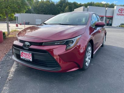 New 2025 Toyota Corolla LE