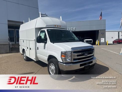 New 2026 Ford E-350 and Econoline 350 Super Duty w/ Power Equipment Group RWD image 1
