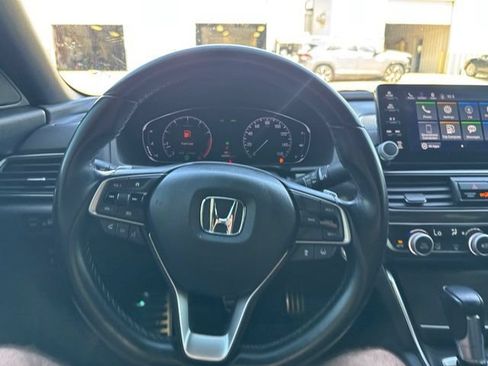 Used 2020 Honda Accord Sport image 17