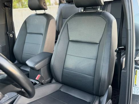 Used 2019 Volkswagen Tiguan SEL Premium R-Line FWD image 15