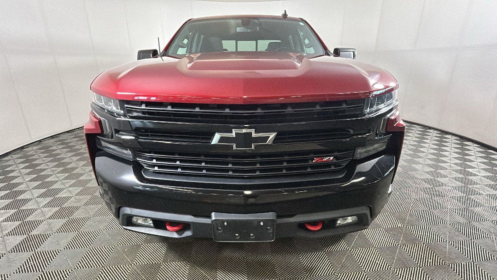 Used 2020 Chevrolet Silverado 1500 LT Trail Boss AWD/4WD image 8