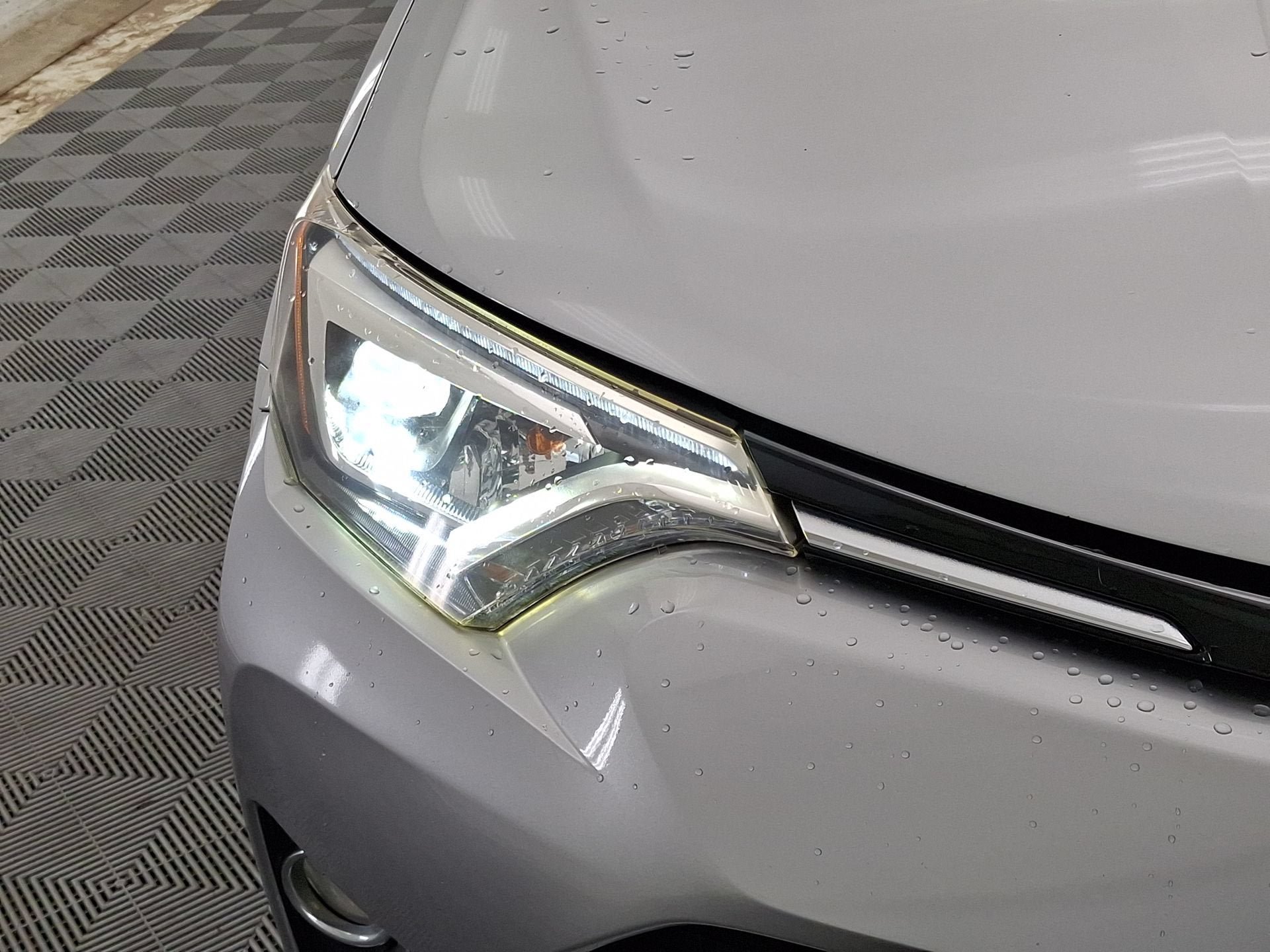 Certified 2016 Toyota RAV4 Limited AWD/4WD image 28