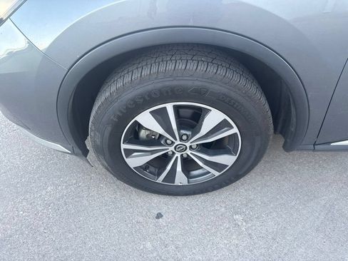 Certified 2024 Nissan Murano SV FWD image 9