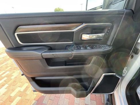 Used 2024 RAM 2500 Laramie w/ Safety Group AWD/4WD image 10