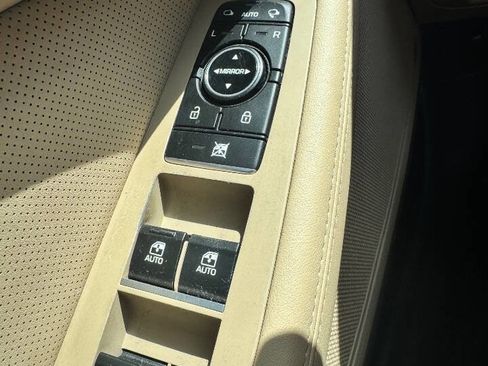 Used 2015 Hyundai Genesis 3.8 w/ Option Group 03 image 22