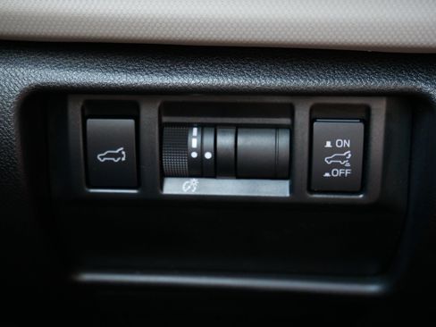Used 2026 Subaru Forester Premium AWD/4WD image 26