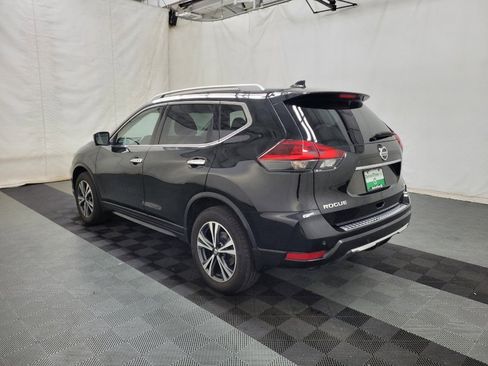 Used 2019 Nissan Rogue SV w/ Sun & Sound Touring Package AWD/4WD image 5
