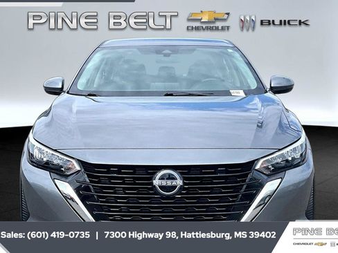 Used 2024 Nissan Sentra SV FWD image 3