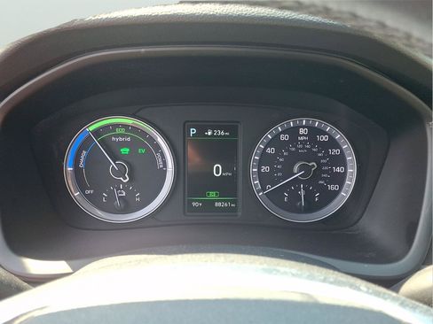 Used 2018 Hyundai Sonata Limited FWD image 20