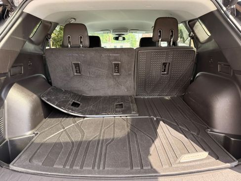 Used 2020 Chevrolet Blazer LT FWD image 39