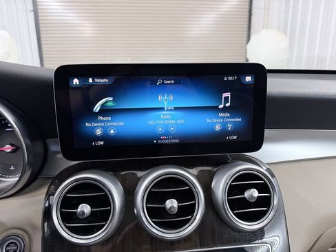 Used 2021 Mercedes-Benz GLC 300 image 15