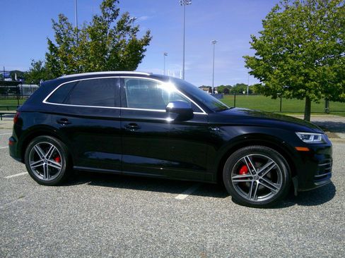 Used 2018 Audi SQ5 Prestige AWD/4WD image 8