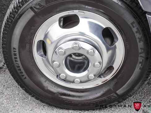 Used 2025 Ford F350 XLT w/ FX4 Off-Road Package image 11