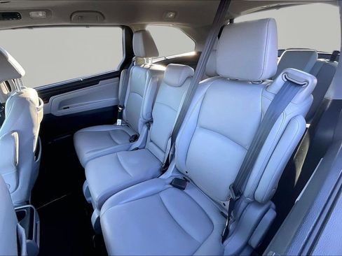 Used 2023 Honda Odyssey Touring image 24
