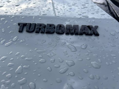 Used 2025 Chevrolet Silverado 1500 Custom w/ Turbomax Blackout Package RWD image 14