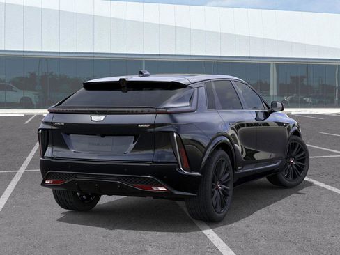 New 2026 Cadillac Lyriq V w/ LPO, Floor Liner Package AWD/4WD image 5