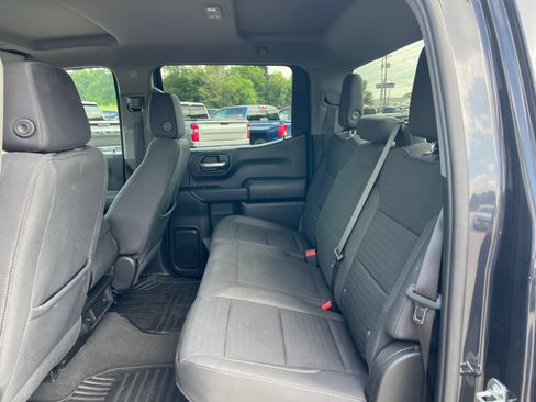 Certified 2023 Chevrolet Silverado 1500 Custom AWD/4WD image 5