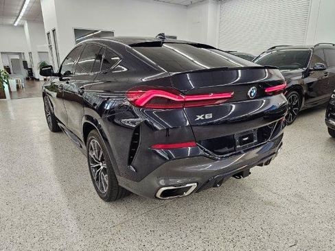 Used 2022 BMW X6 xDrive40i w/ M Sport Package AWD/4WD image 7