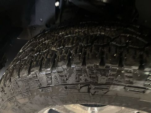 Used 2024 Ford F150 XLT w/ FX4 Off-Road Package image 35