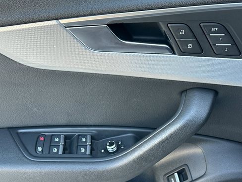 Used 2017 Audi A4 2.0T Ultra Premium w/ Convenience Package image 13