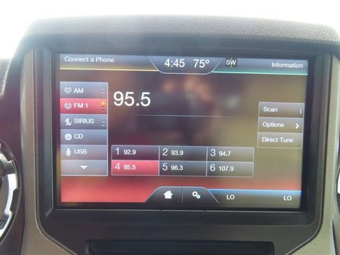 Used 2015 Ford F350 Lariat w/ Chrome Package image 24