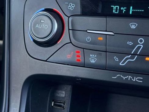 Used 2017 Ford Focus RS image 39