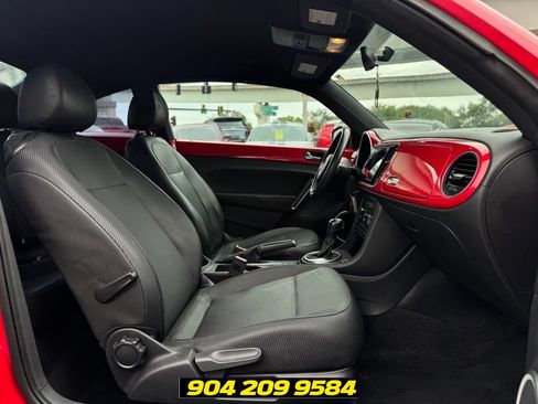 Used 2012 Volkswagen Beetle 2.5 FWD image 18