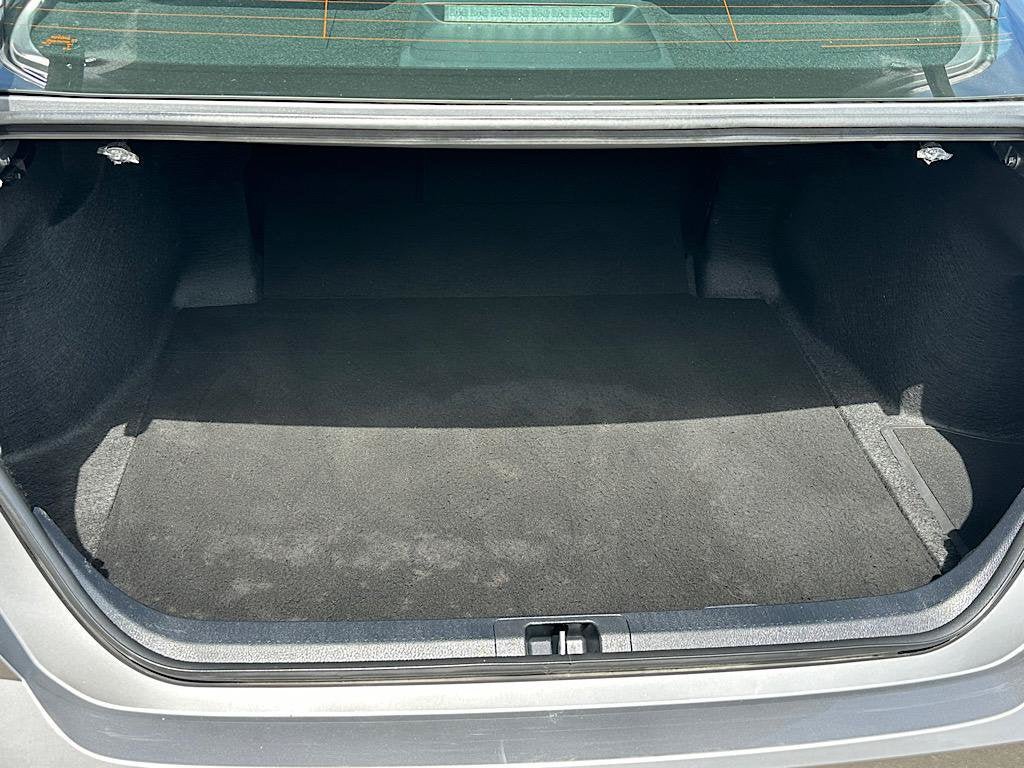 Used 2025 Toyota Camry SE FWD image 10