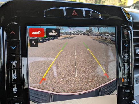 Certified 2024 RAM 2500 Big Horn w/ Sport Appearance Package image 18