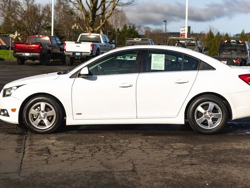 Used 2014 Chevrolet Cruze LT w/ RS Package image 11
