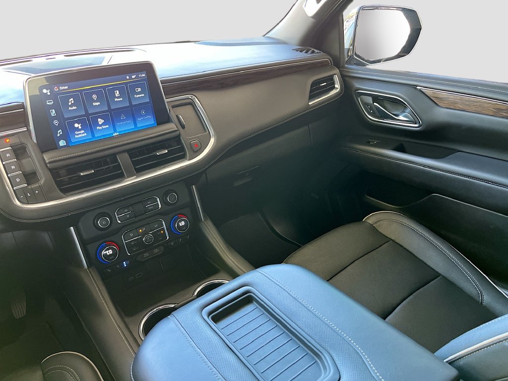 Used 2023 Chevrolet Suburban Premier RWD image 23