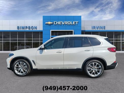 Used 2022 BMW X5 xDrive40i AWD/4WD image 5