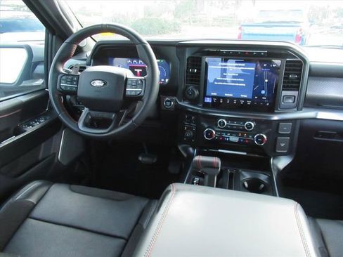 Used 2024 Ford F150 Raptor image 11