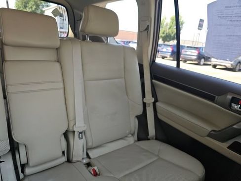 Used 2015 Lexus GX 460 Luxury AWD/4WD image 18