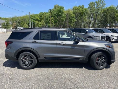 New 2026 Ford Explorer ST AWD/4WD image 2