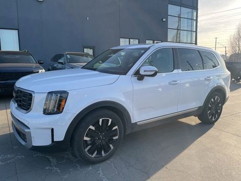 Used 2023 Kia Telluride SX Prestige image 4