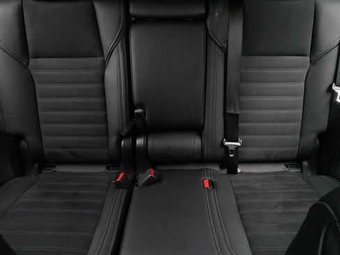 Used 2024 Mitsubishi Outlander SE AWD/4WD image 13